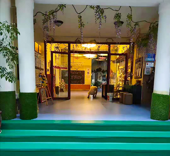 成都興鐵與溫江區(qū)伊頓慧智雙語(yǔ)幼兒園合作案例 成都興鐵與溫江區(qū)伊頓慧智雙語(yǔ)幼兒園合作案例