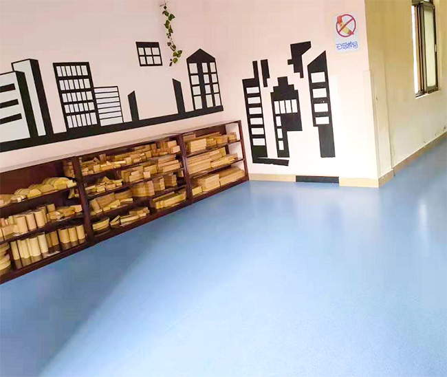 成都興鐵與溫江區(qū)伊頓慧智雙語(yǔ)幼兒園合作案例 成都興鐵與溫江區(qū)伊頓慧智雙語(yǔ)幼兒園合作案例